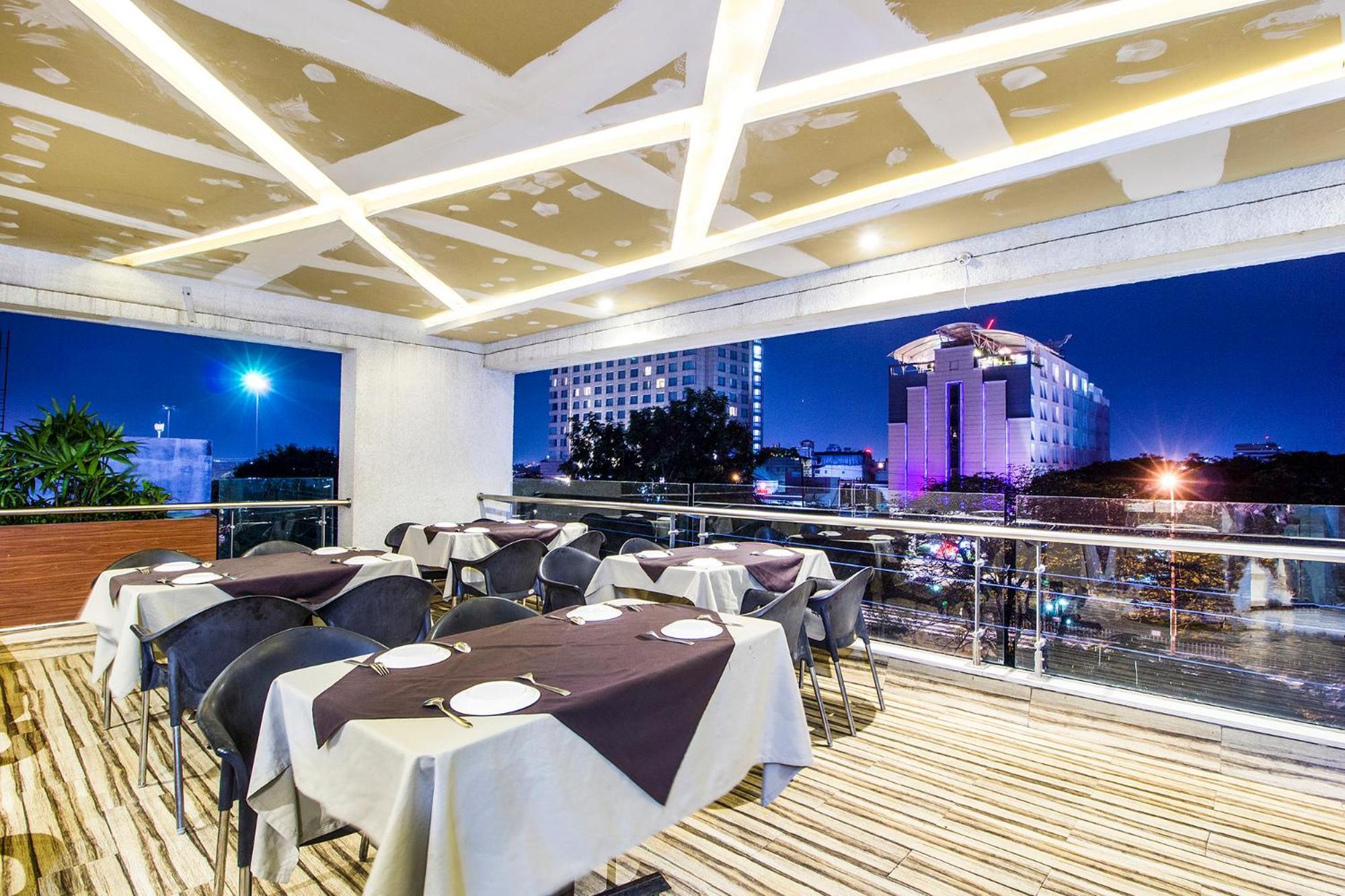 Fabhotel Prime Avenue Indaur Kültér fotó